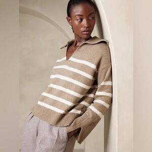 Banana Republic Striped Plateau Beige Wool/Cotton Blend Johnny Collar Sweater S